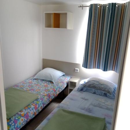 Mobil Home Saint Aubin Kültér fotó